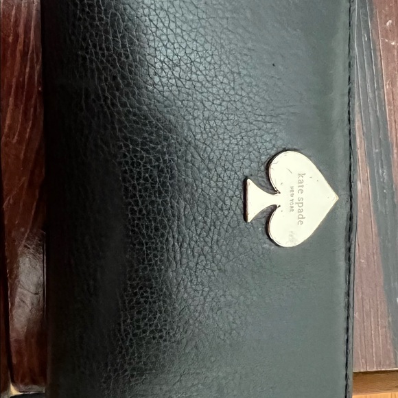 Kate Spade Wallet - Picture 2 of 3